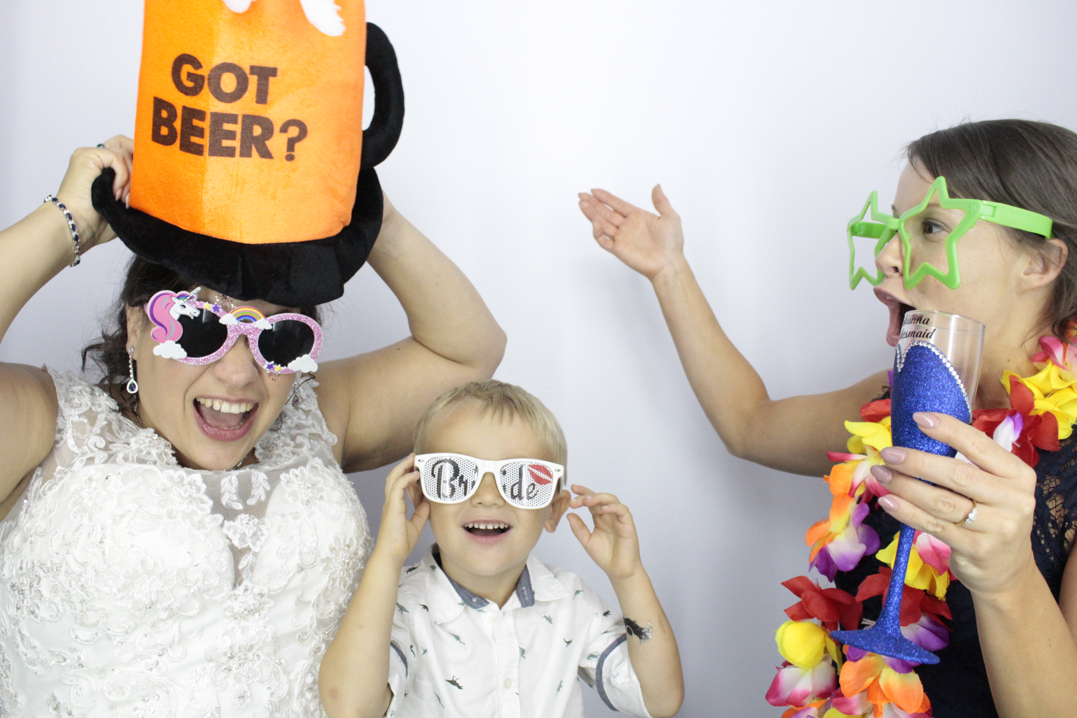 James and Natalie’s Wedding | View more photos from the event at gallery.myphotoboothexperience.co.uk/u/MyPhotoBoothExperienceLtd/James-and-Natalie’s-Wedding